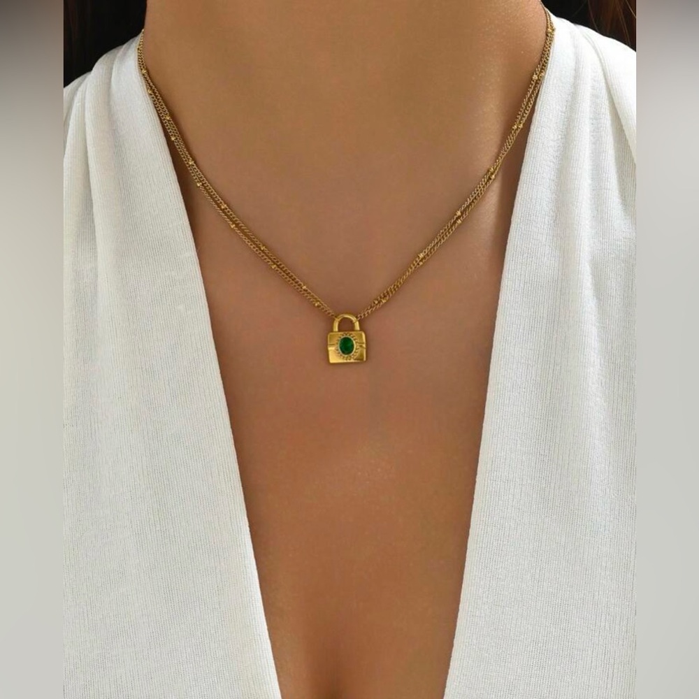 18K Gold Plated Padlock Necklace*Vintage Necklace*Bubble Chain Necklace - Picture 4 of 10